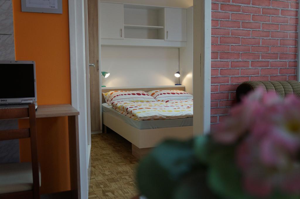 Apartment Pokos 瓦拉日丁托普利采 外观 照片